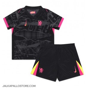 Chelsea Kolmaspaita Lapsille 2024-25 Lyhythihainen (+ shortsit)